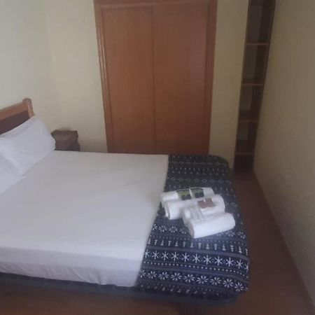 Pension La Intermodal Santiago de Compostela Luaran gambar