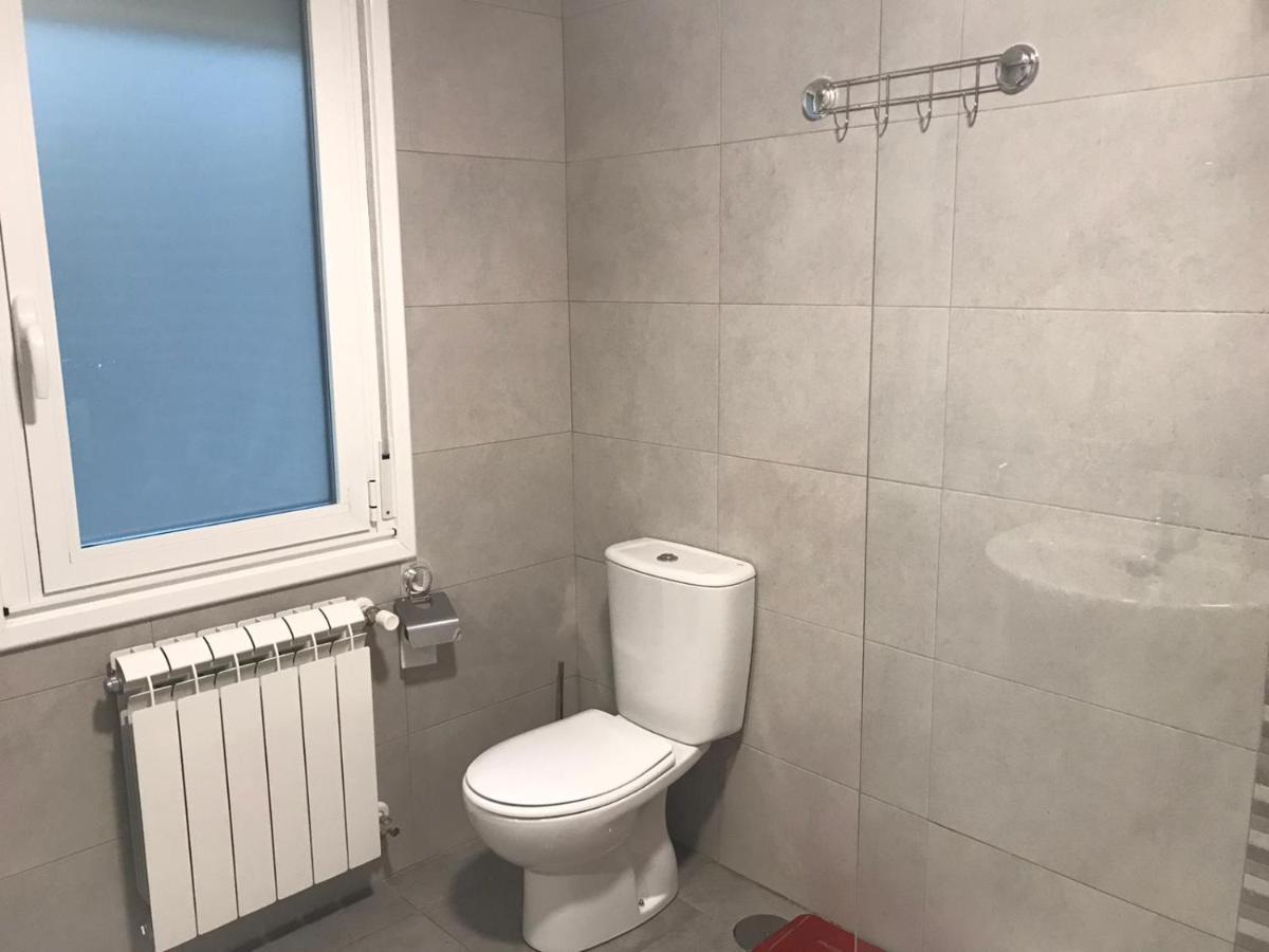 Pension La Intermodal Santiago de Compostela Luaran gambar
