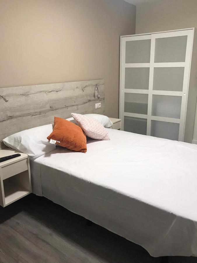 Pension La Intermodal Santiago de Compostela Luaran gambar