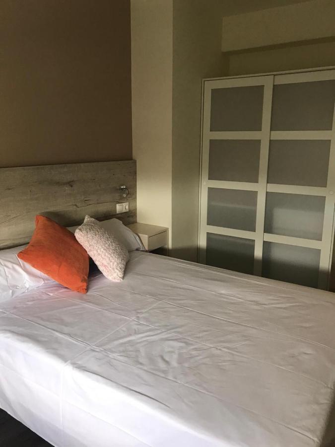 Pension La Intermodal Santiago de Compostela Luaran gambar