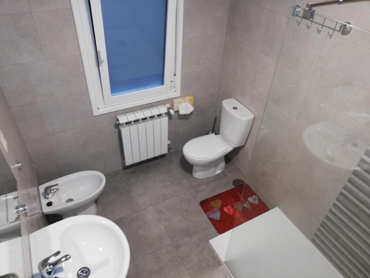 Pension La Intermodal Santiago de Compostela Luaran gambar